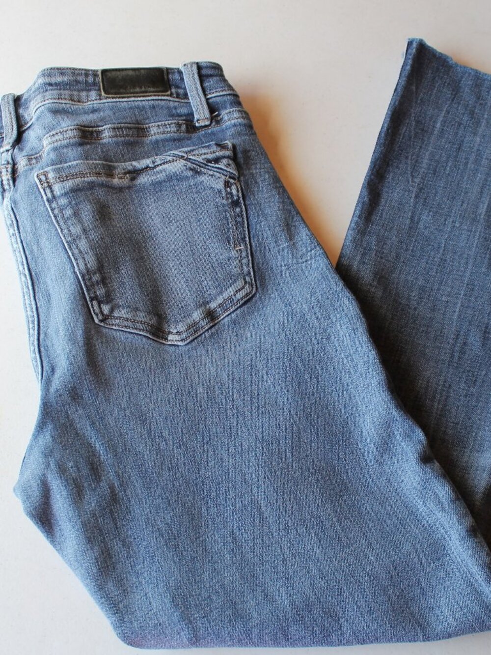 Buckle Black Fit No. 53 Mid Rise Skinny Raw Hem Jeans Size 30x32
